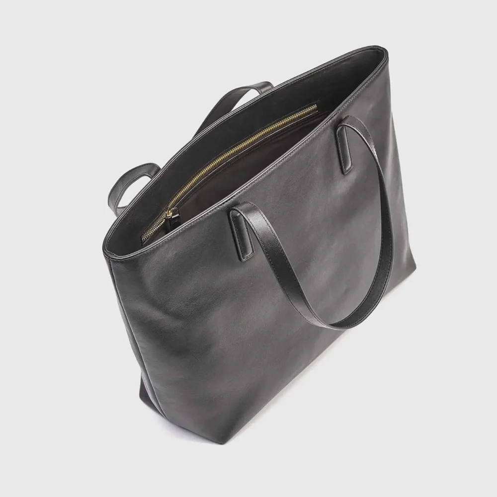 Classic Black Leather Tote Bag - Picture 8 of 11